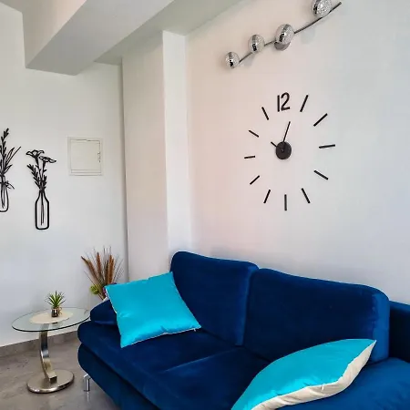 Juli No 2 Apartment Porec