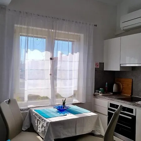 דירה Juli No 2 פורץ
