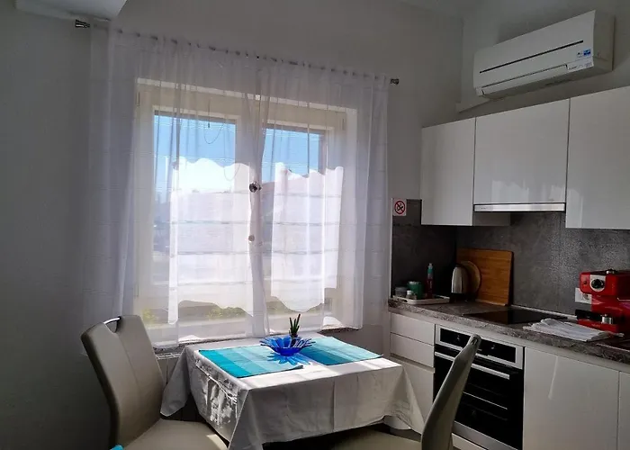 Appartement Juli No 2 Poreč